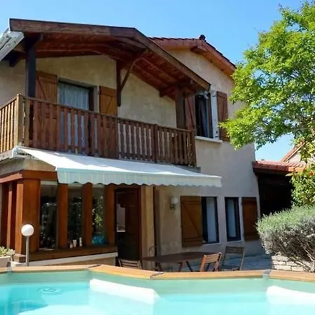 Prázdninový dům Maison Familiale Avec Piscine Et Climatisation